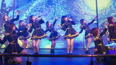 蜜蜂少女队剧场公演 蜜蜂少女队“那一年的烟火”主题公演