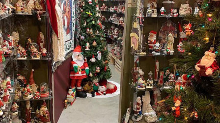 夫妇开放住所向公众展示6000圣诞收藏品