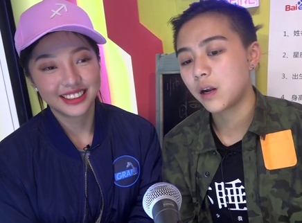 818超女聊天室 莫安琪救场袁子仪直播间超暖心
