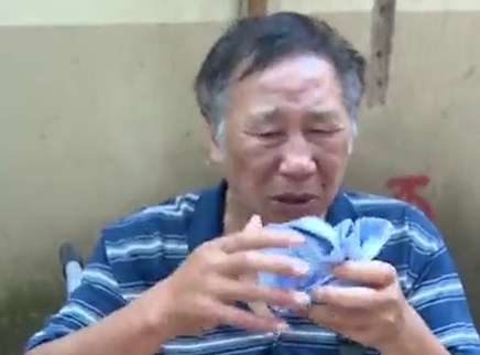 寻情记 女儿迈不过的失爱心坎