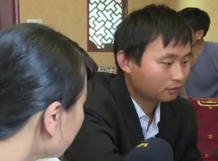寻情记 护士妻子和她的摩的丈夫