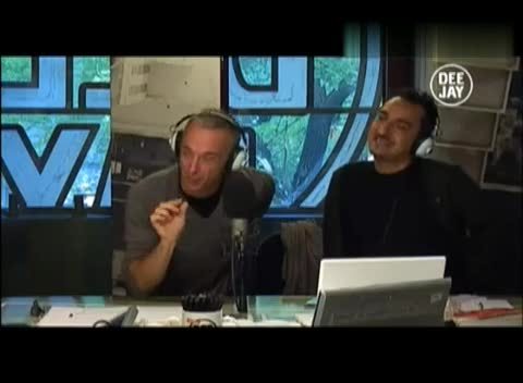 Taylor Swift On Italy's Radio Deejay-Taylor Swift (泰勒·斯威夫特)