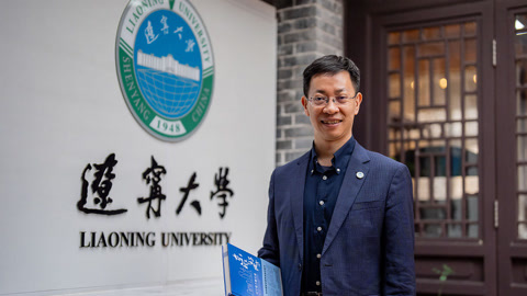 中国访谈 代表余淼杰谈中国经济
