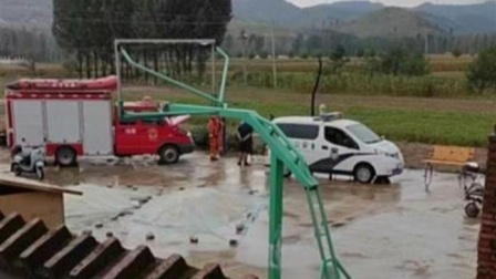 河南再降暴雨 祖孙双双被洪水冲走身亡