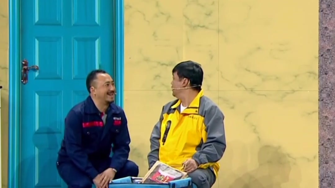 坚持梦想不放弃 外卖小哥斗志昂