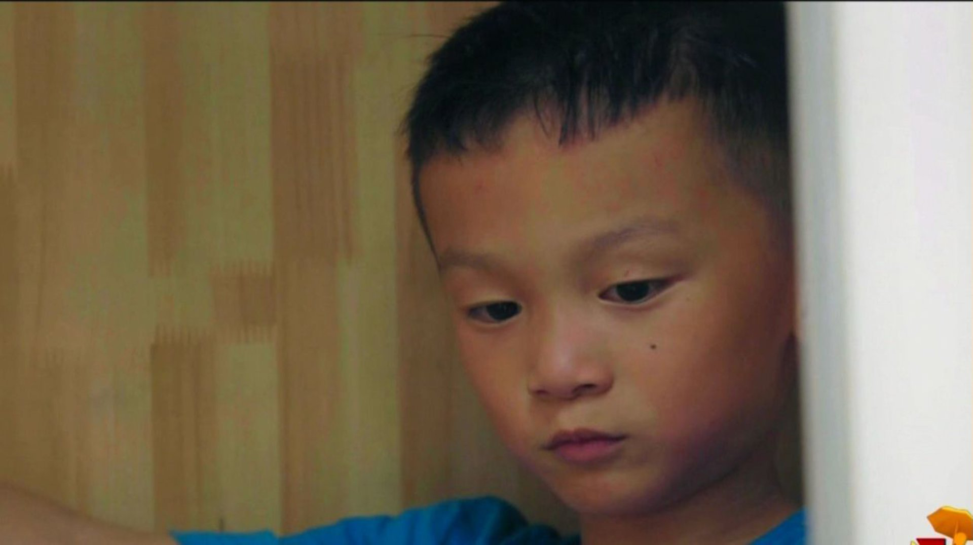 超级育儿师 教育孩子画出自己情绪