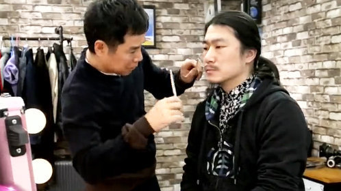 美丽救兵 街头狂野艺人变帅气绅士