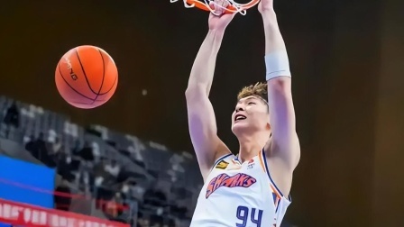 2024-2025赛季CBA战况 CBA俱乐部杯-上海逆转新疆夺冠 血布下半场31分获MVP