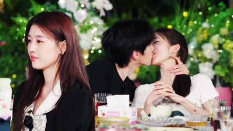喜欢你我也是第6季 第12期(一) 馨何CP当众亲吻官宣 春子真挚手写信引泪崩