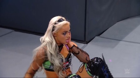 WWE SD1140期回放：大E克鲁斯争夺阶梯赛资格 罗门庆祝仪式喜感十足