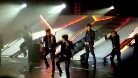 2PM DON'T STOP CAN'T STOP 2PM亚巡南京站 主佑荣 饭拍版 12/02/25-2PM