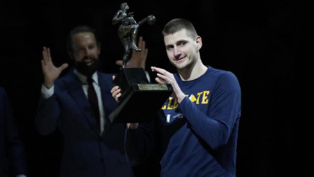 NBA热辣资讯 名记：约基奇当选本赛季常规赛MVP