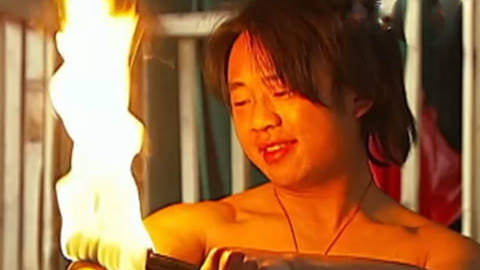 经典传奇 揭秘驯火术 大神教你花式玩火