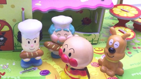面包超人玩具视频 细菌小子抢面包