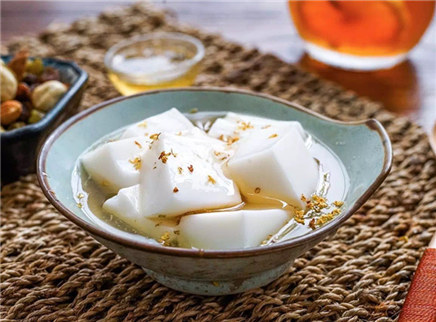 日食记 杏仁豆腐 快来吃我的豆腐呀！