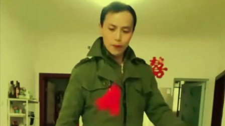 男女老少适用的踢毽子，活动筋骨锻炼关节