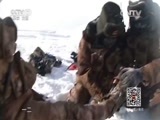 军事纪实 《军事纪实》 20160218 雪海中的千纸鹤
