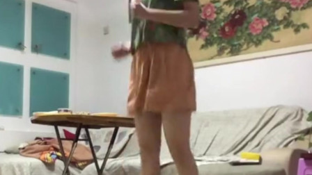 前后交叉小跳