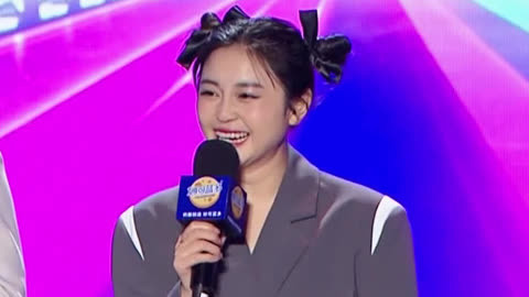 社牛妈妈分享闪婚经历 二次元妈妈cos杀生丸开家长会