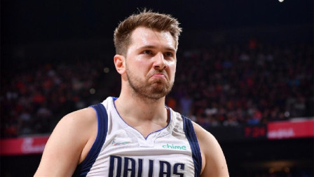 2021-2022赛季NBA集锦 布克30分 保罗28+8 东契奇35+7 太阳再胜独行侠
