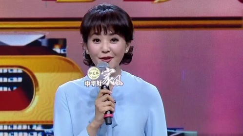 中华好家风 “毛主席戴上了红领巾”照片背后的故事