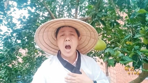 唱罢吹灯 大叔演唱魔性神曲，搞笑柬埔寨版西海情歌，也是醉了
