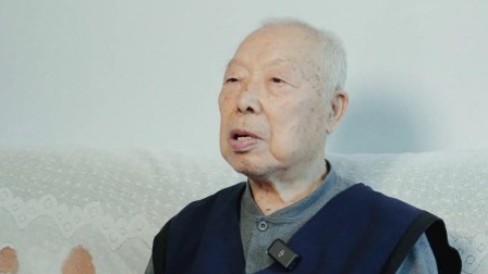 火红的年代 比翼齐飞