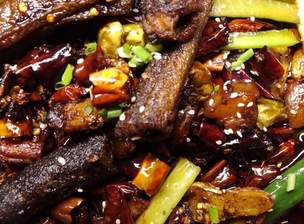 觅食迹 一品江湖味 只有三样菜