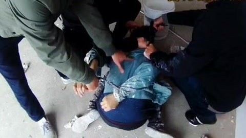 城市直通车 杀人潜逃11年 最终大连落网