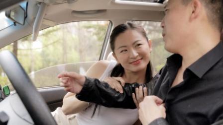 和前女友在车上偷偷约会后 被老婆发现结果惨了