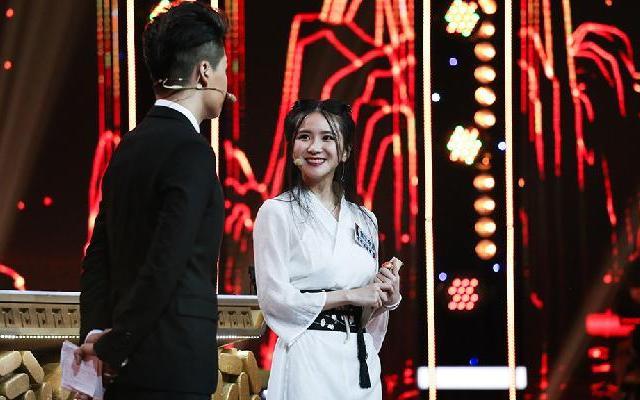 中华好故事 第四季 第四季《中华好故事》第2期：郁钧剑秀书法 汉服女神惊艳全场