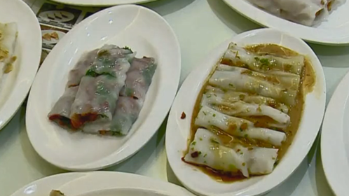 人气美食 肠粉也分流派？古法布拉肠粉薄！透！弹！