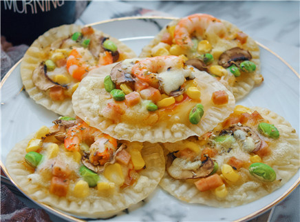 初味日记 饺子皮也能做迷你披萨？