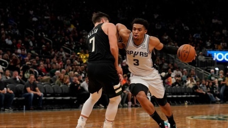 2021-2022赛季NBA集锦 NBA常规赛-穆雷23+9 字母哥28+13 马刺力克雄鹿