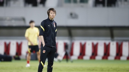 中国男足冲击2022世界杯 韩媒：中国男足正与十亿球迷对抗，李铁因赛后言论被批评