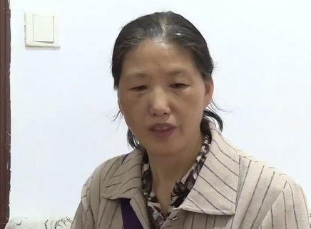 寻情记 继母怎能带男友住进父亲的房子