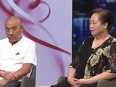 选择2019 女嘉宾阳光热情心态年轻 现场跳广场舞