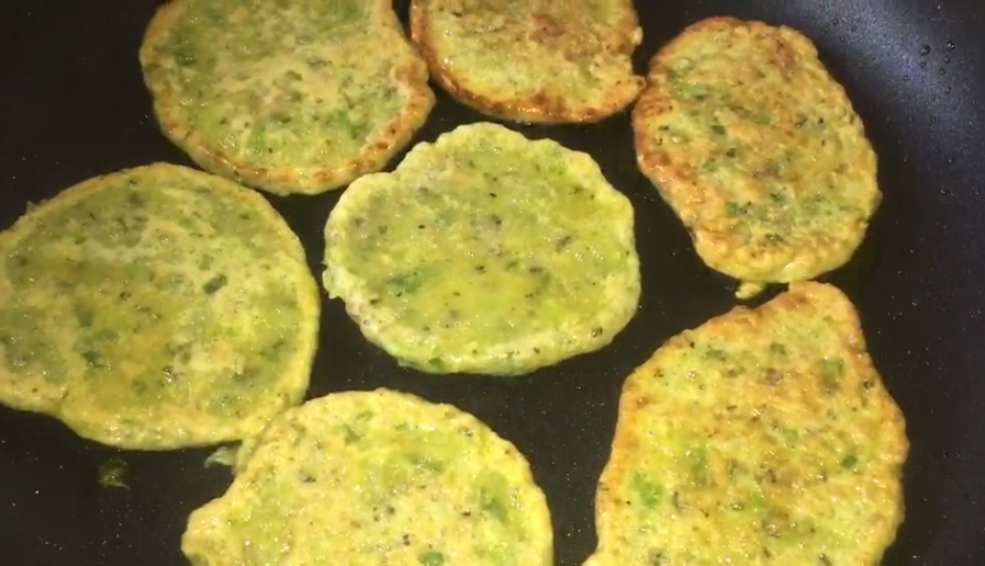 美&middot;食 韭菜螺蛳饼的家常做法，厨房新手一分钟学会，夏天不能错过的膳食美味