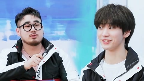 青春有你第3季 【看不够】一公C位争夺战！小白马组深夜加练？