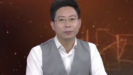 经典传奇 功夫巨星的陨落·李小龙死亡真相探秘