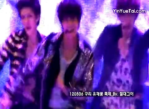 EXO MAMA 主KAI 饭拍版-EXO