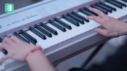 不要音乐 第一季 东北大学女生翻唱陈奕迅歌曲《你给我听好》