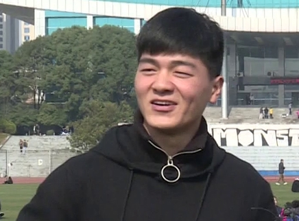 志在必得 胡帅获得日冠军