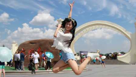 微小微跳韩舞《On the road》