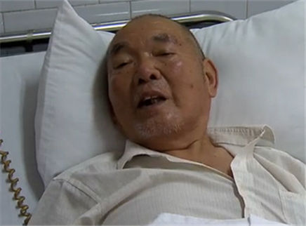 寻情记 八旬老父为何独自在医院