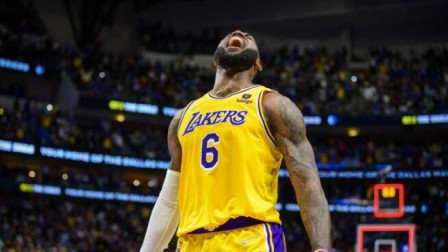 NBA热辣资讯 且看且珍惜！祝詹姆斯37岁生日快乐
