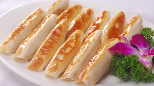 人气美食 锅贴煎饺大pk