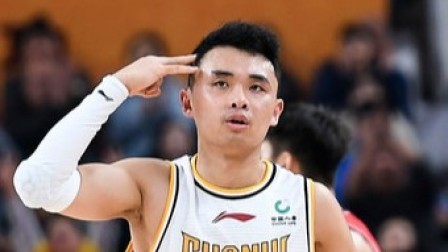 花式运球术！山西神射手原帅这招帅不帅