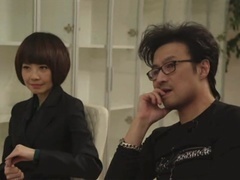 鲁豫有约大咖一日行 章子怡隔屏叫老公 汪峰接大女儿放学显严父范儿