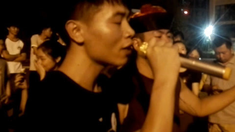 唱罢吹灯 二个逗比搞笑翻唱《伤心太平洋》小齐笑了